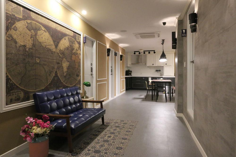 Blueboat Hostel Gyeongju Exterior foto