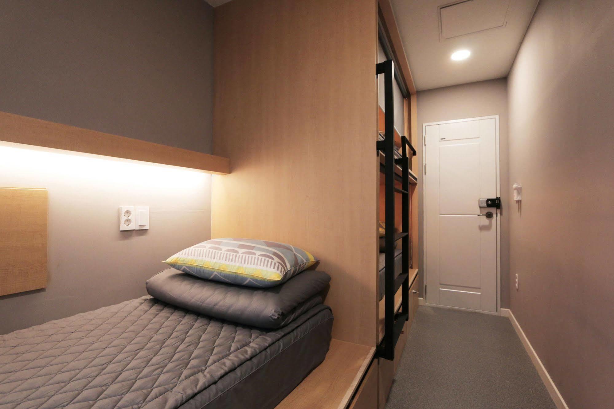 Blueboat Hostel Gyeongju Exterior foto